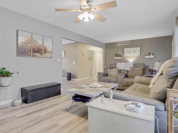 5th image of 6415 Little Schaefer Rd