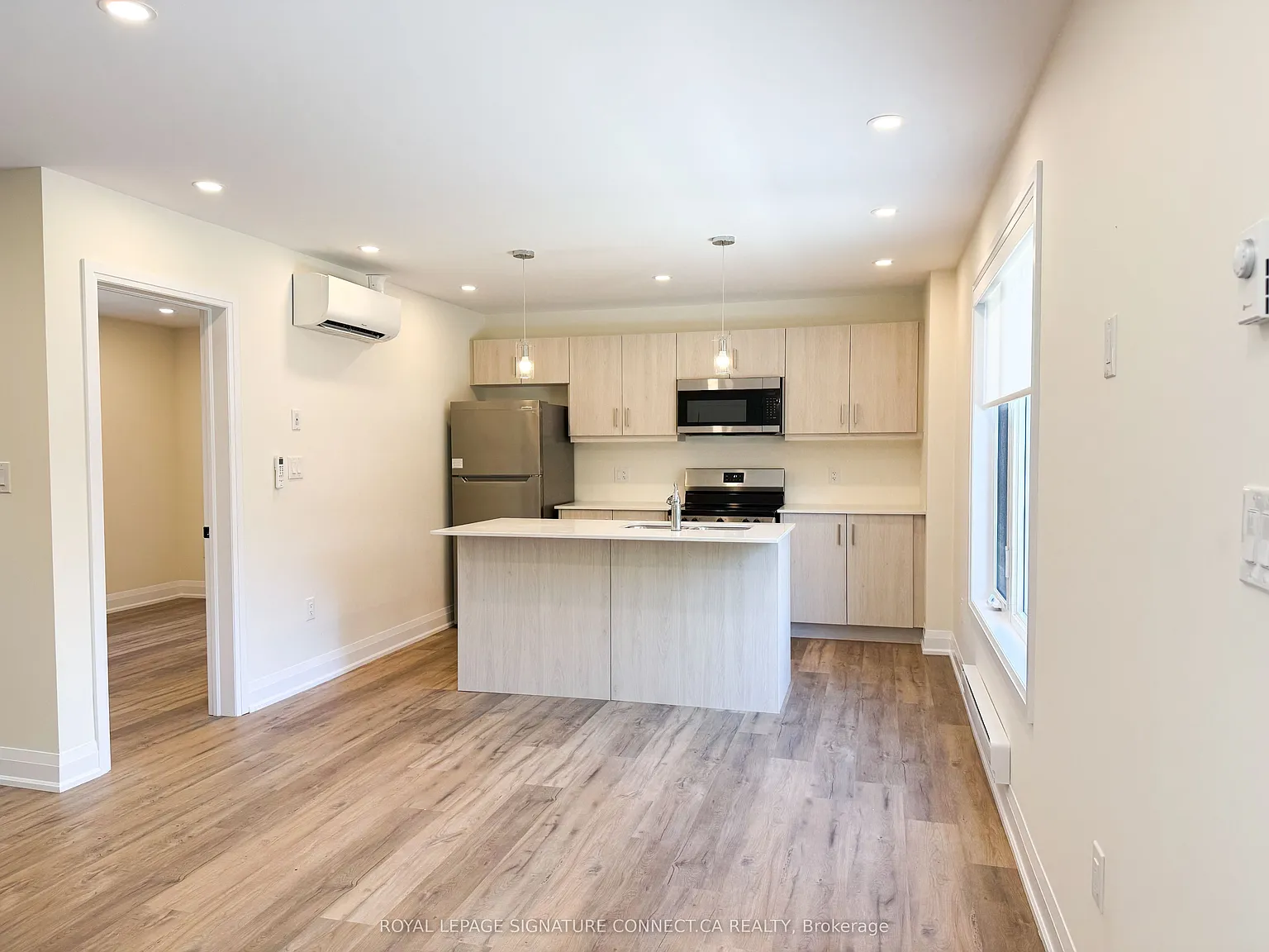 4 bed, $3,499 — Photo 2