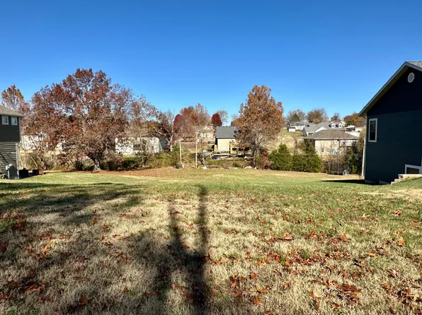 000 Turtle Creek Court, Marshfield, MO 65706