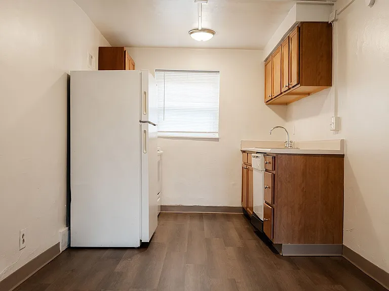 112 Hilands Pl — Photo 16