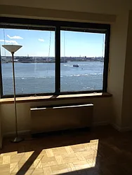 Rented by Vipler Realty