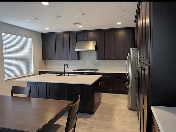 2nd image of 248 Bungalow Ct