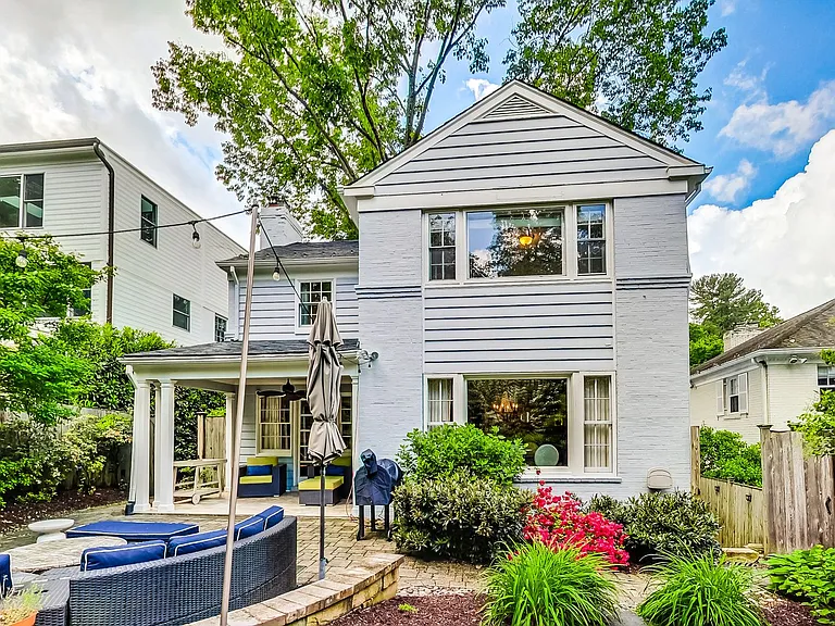 4831 Calvert St NW — Photo 39