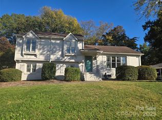 7214 Fox Hunt Rd, Charlotte, NC 28212