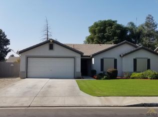 5511 Tahoe Pines Rd, Bakersfield, CA 93312