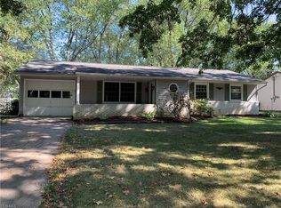 1357 Birchview Dr, Vermilion, OH 44089