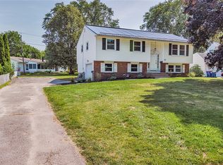 417 Churchill Dr S, Rochester, NY 14616