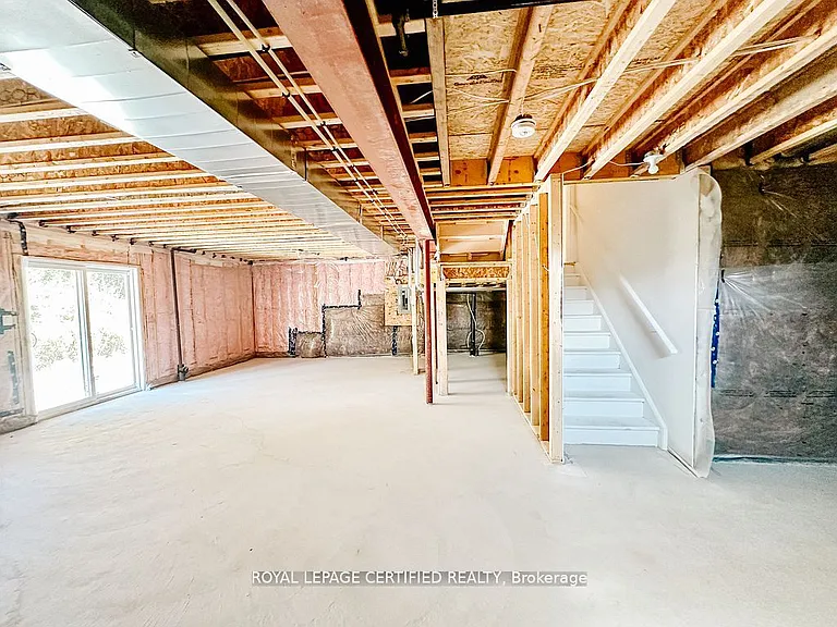 10 Baycroft Blvd — Photo 20