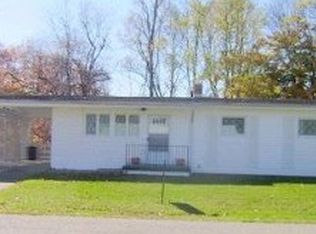 129 Howard St, Letart, WV 25265