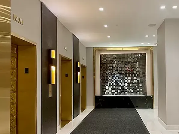 150 West 51st Street image 9 of 11