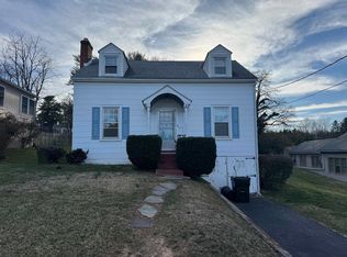 14 Terry St, Staunton, VA 24401