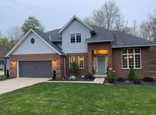 1136 Hunters Ridge Rd, Mansfield, OH 44904
