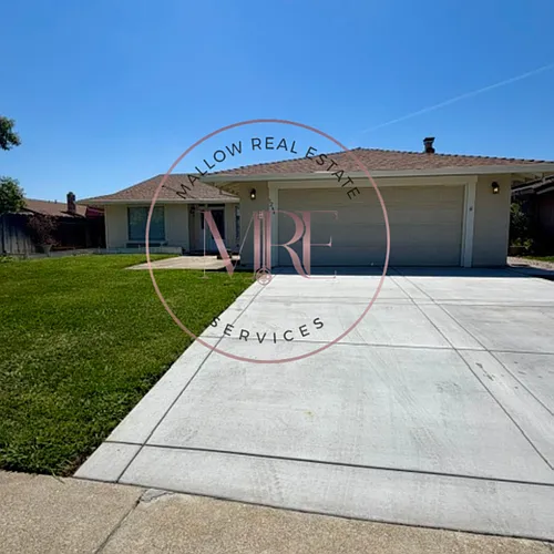 1266 Johnson Ave Photo 1