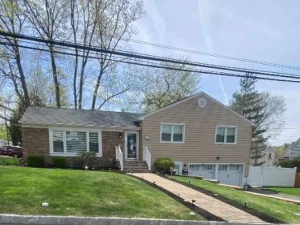 12 Nottingham Rd, West Orange Twp., NJ 07052