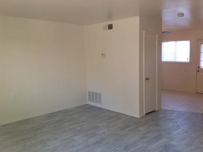 Bed room