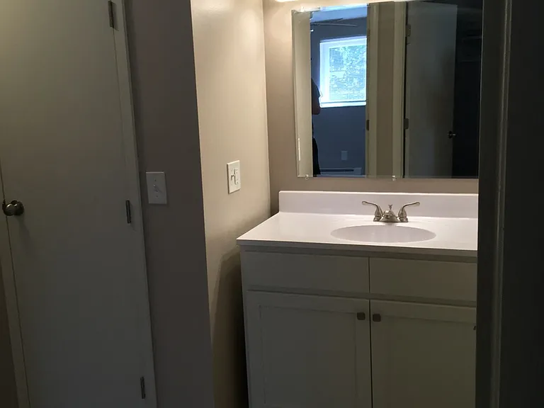 Stoney Creek Apartments — Photo 62
