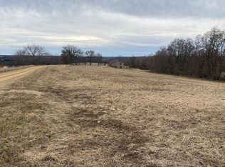 21324 Old Q Rd, Blanchardville, WI 53516