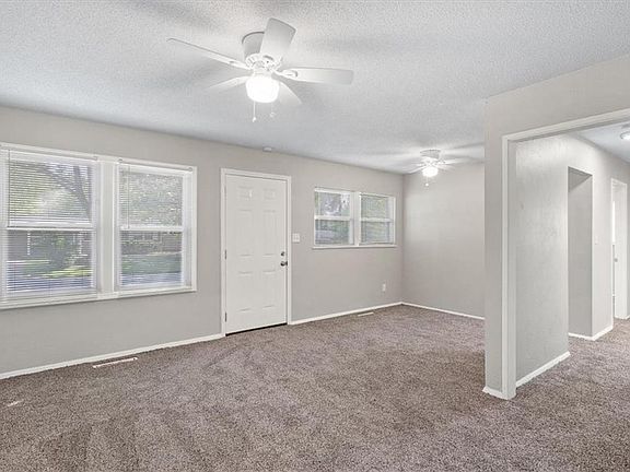3rd image of 2646 S 52nd St