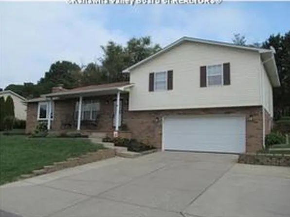 107 Hidden Valley Dr, Scott Depot, WV 25560