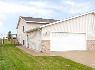 1726 10th St W, West Fargo, ND 58078