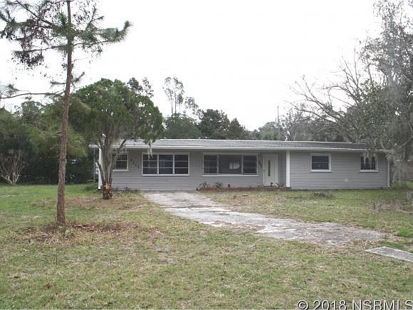 1st image of 2711 Banyan Dr