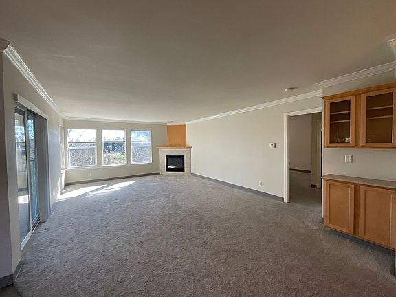 5th image of 332 E Bellis Fair Pkwy APT 201