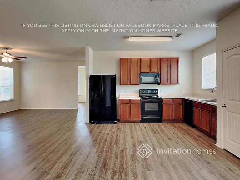 2316 Windsor Farms Dr — Photo 9