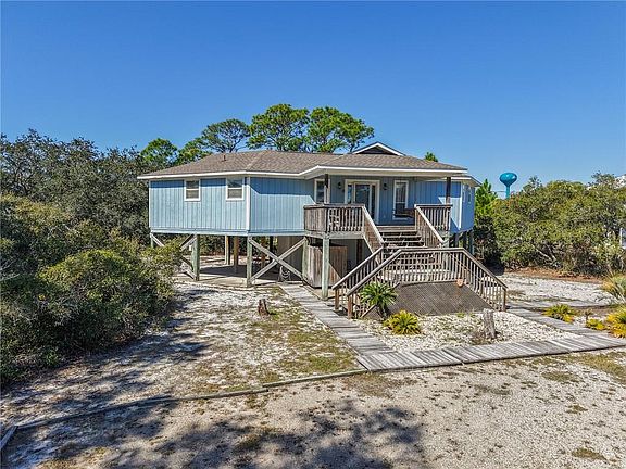 3rd image of 701 Cabana Beach Rd