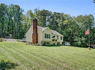 181 Park Rd, Oxford, CT 06478
