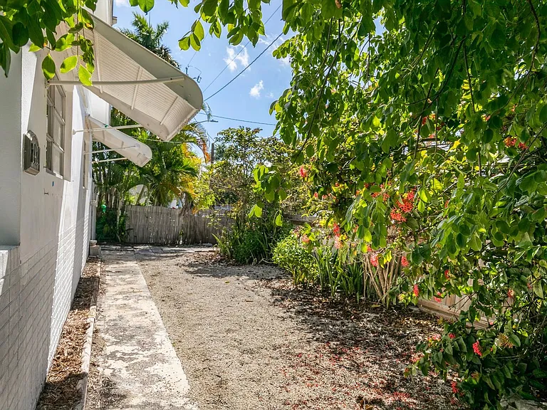 2421 Patterson Ave #A — Photo 26