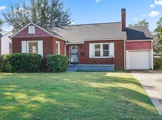 2442 E 18th St, Tulsa, OK 74104