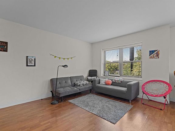 5th image of 314 Clara Ave APT 31N