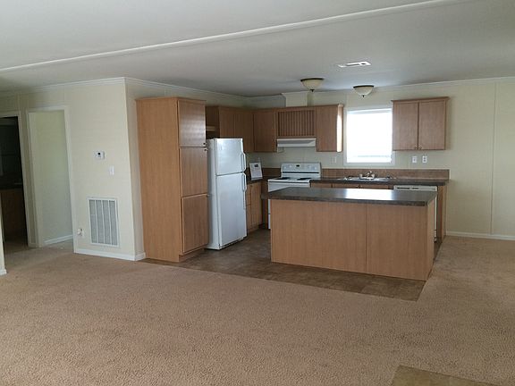 3rd image of 1249 Four Seasons Blvd