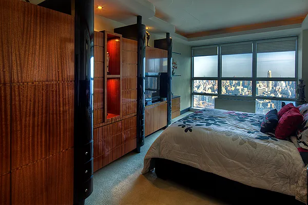 Sold by Brown Harris Stevens | media 39