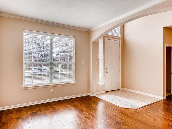 3rd image of 1408 Big Falls Dr