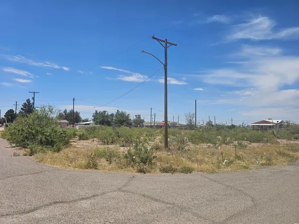 123 W 3rd St, Deming, NM 88030