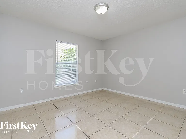 557 Peace Dr — Photo 11