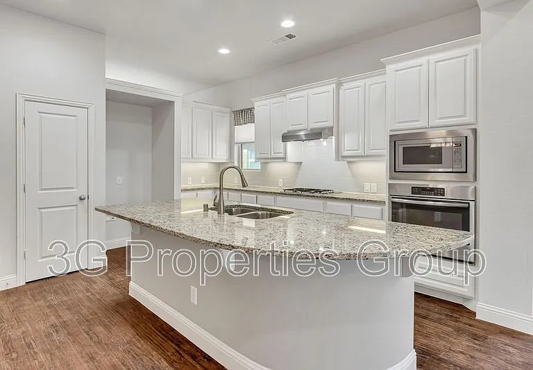 120 Lilypad Bnd — Photo 9