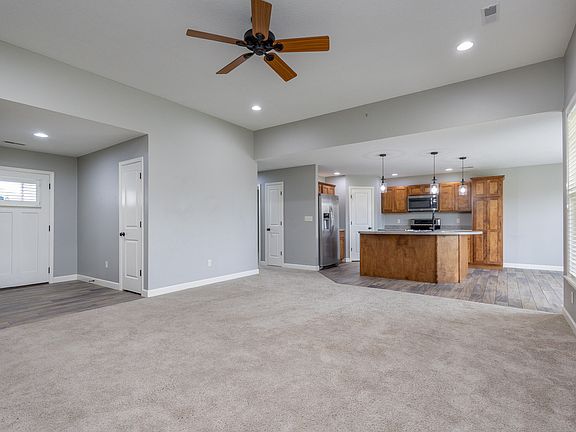 5th image of 5910 Eagle Lake Dr
