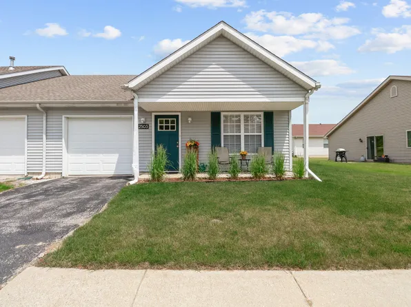 2503 Primrose Dr, Valparaiso, IN 46383