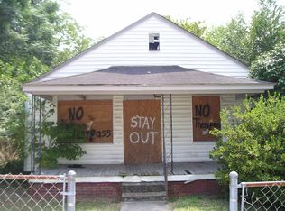 608 School St, Fayetteville, NC 28301