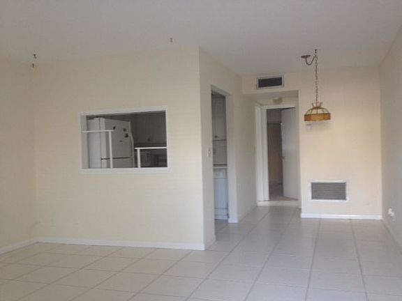 2nd image of 2920 Cynthia Ln APT 108