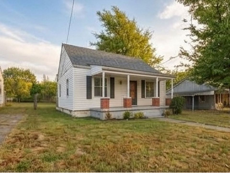 1st image of 102 Elberta St
