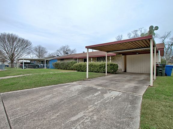 3rd image of 3211 Kaiser Dr