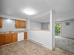 1521 N Bowdish Rd APT C, Spokane, WA 99206