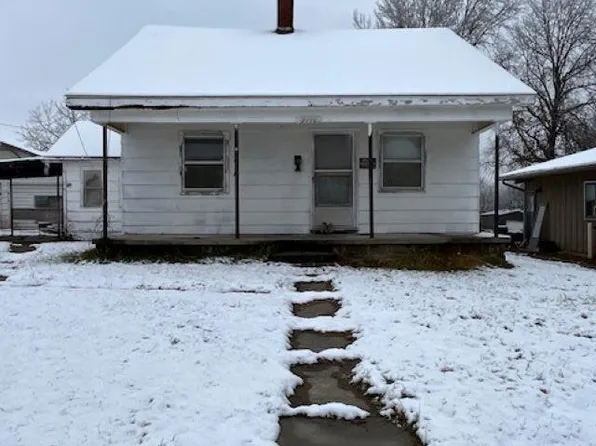 2112 Drake Ave, Centerville, IA 52544