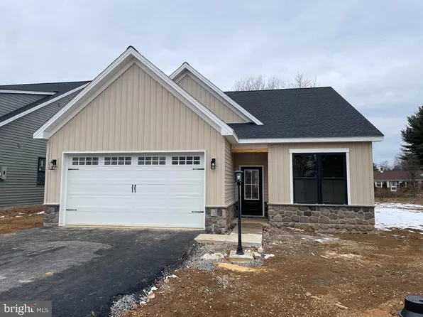 4114 Locust Rd, Camp Hill, PA 17011