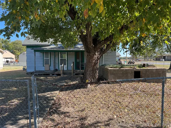 25 D St SE, Inola, OK 74036
