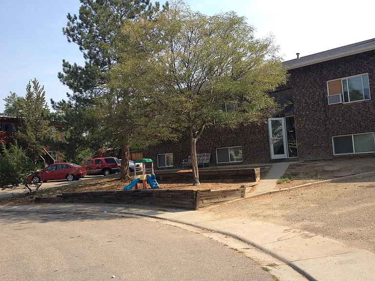 4 Birch Ct #5 — Photo 4