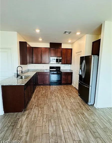 1003 Brilliant Meadow Ave — Photo 6